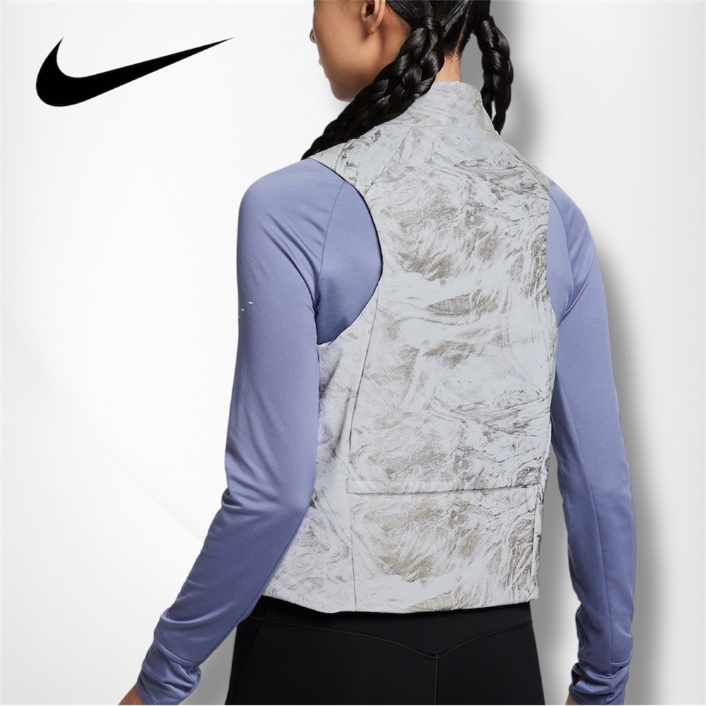 Nike Swift Therma-FIT ADV Reflective Running Vest - HV2762-078 - Vast Grey - M - Picture 4 of 14
